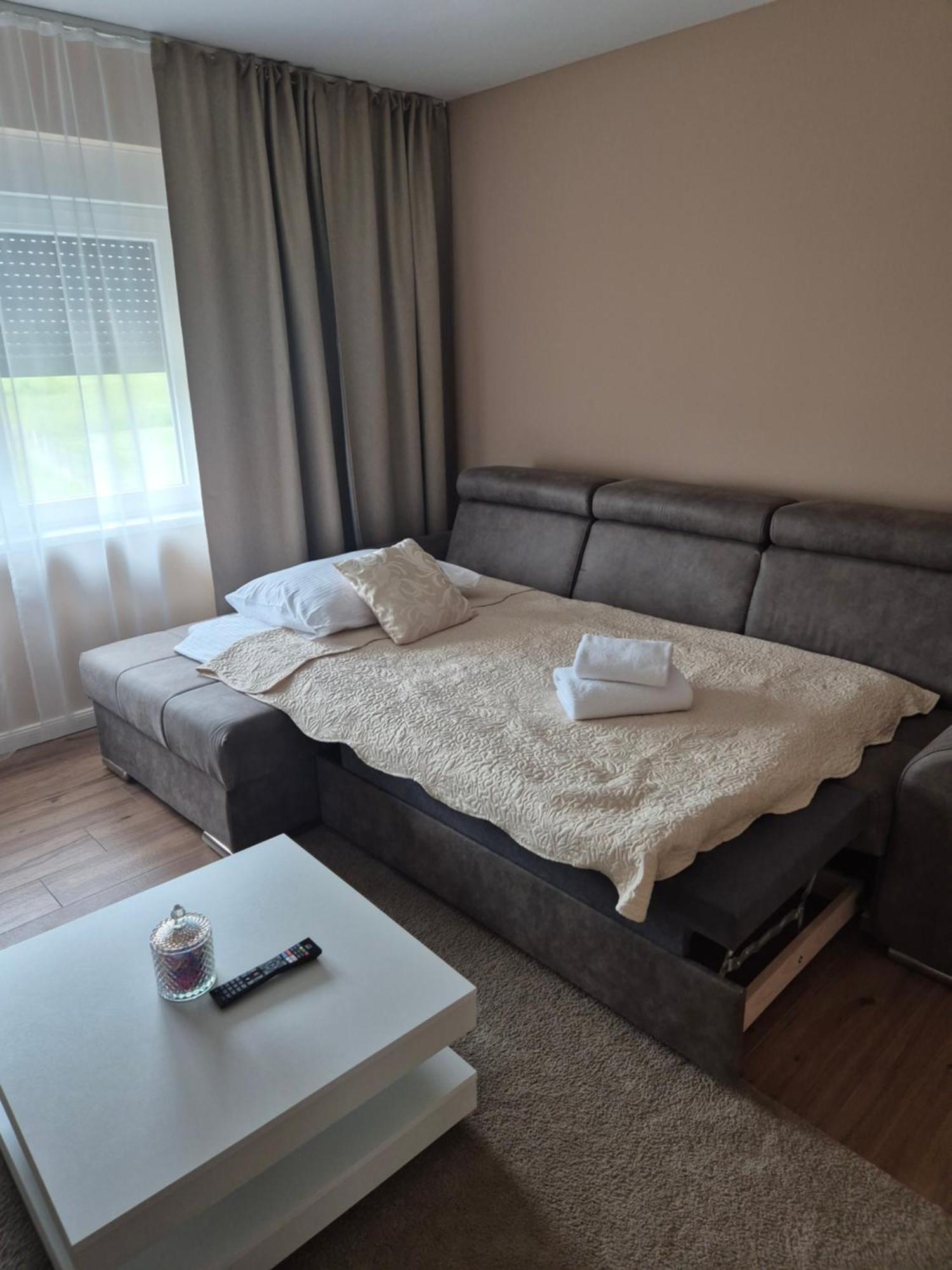 Hyde Park Apartments Чаковец Экстерьер фото